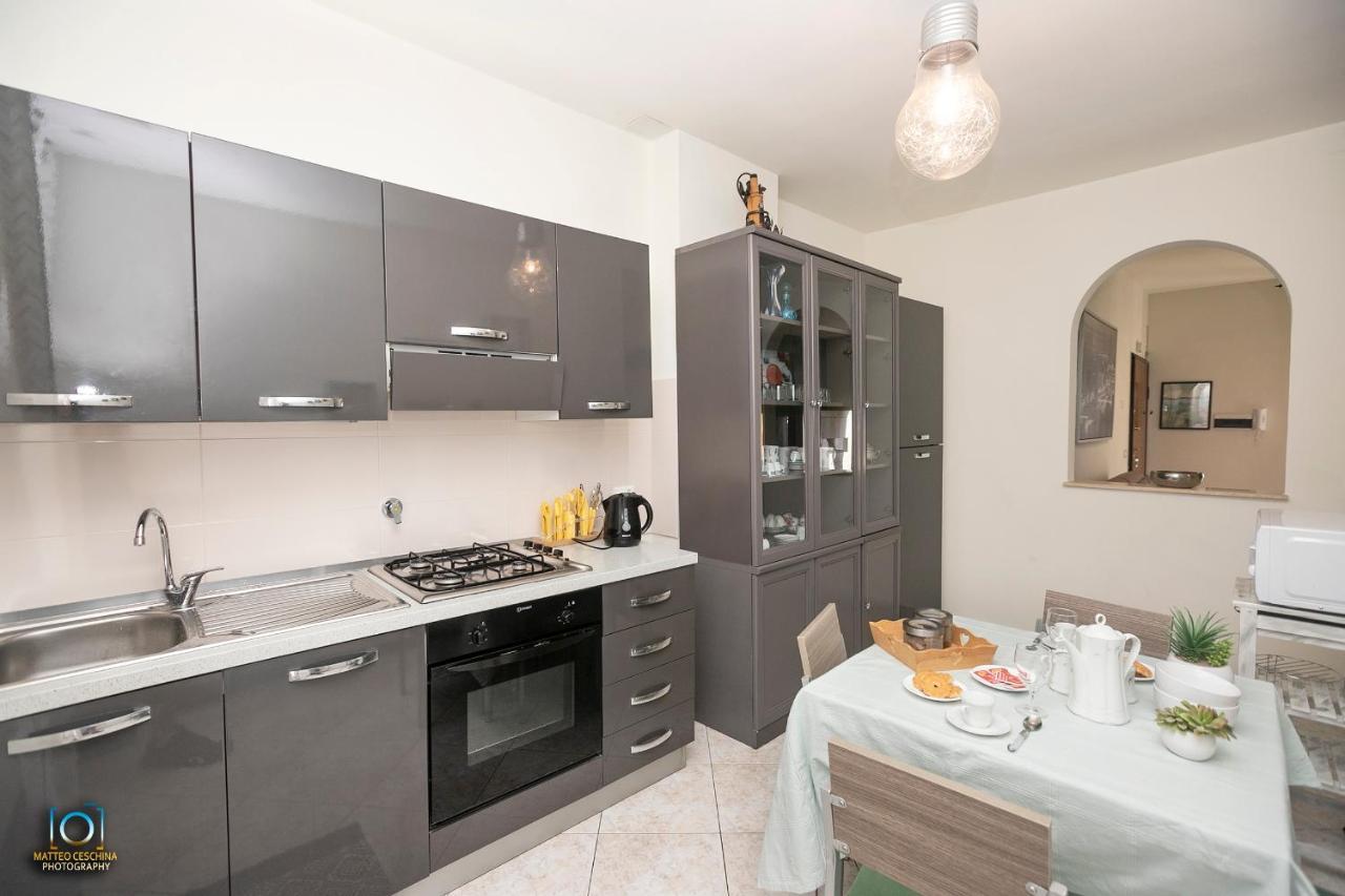 Homes In Genoa - Young Apartment ภายนอก รูปภาพ